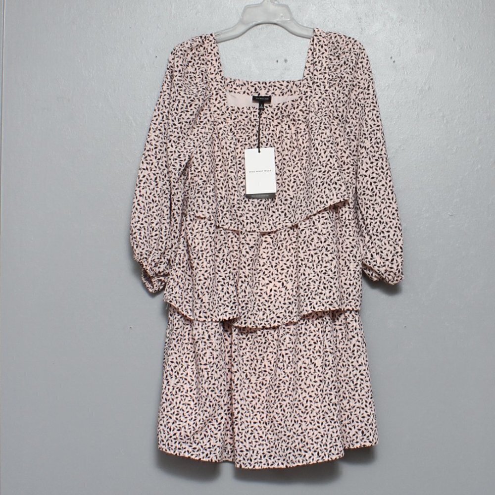 Who what wear nwt pink and black mini leaf print tiered long sleeve dress